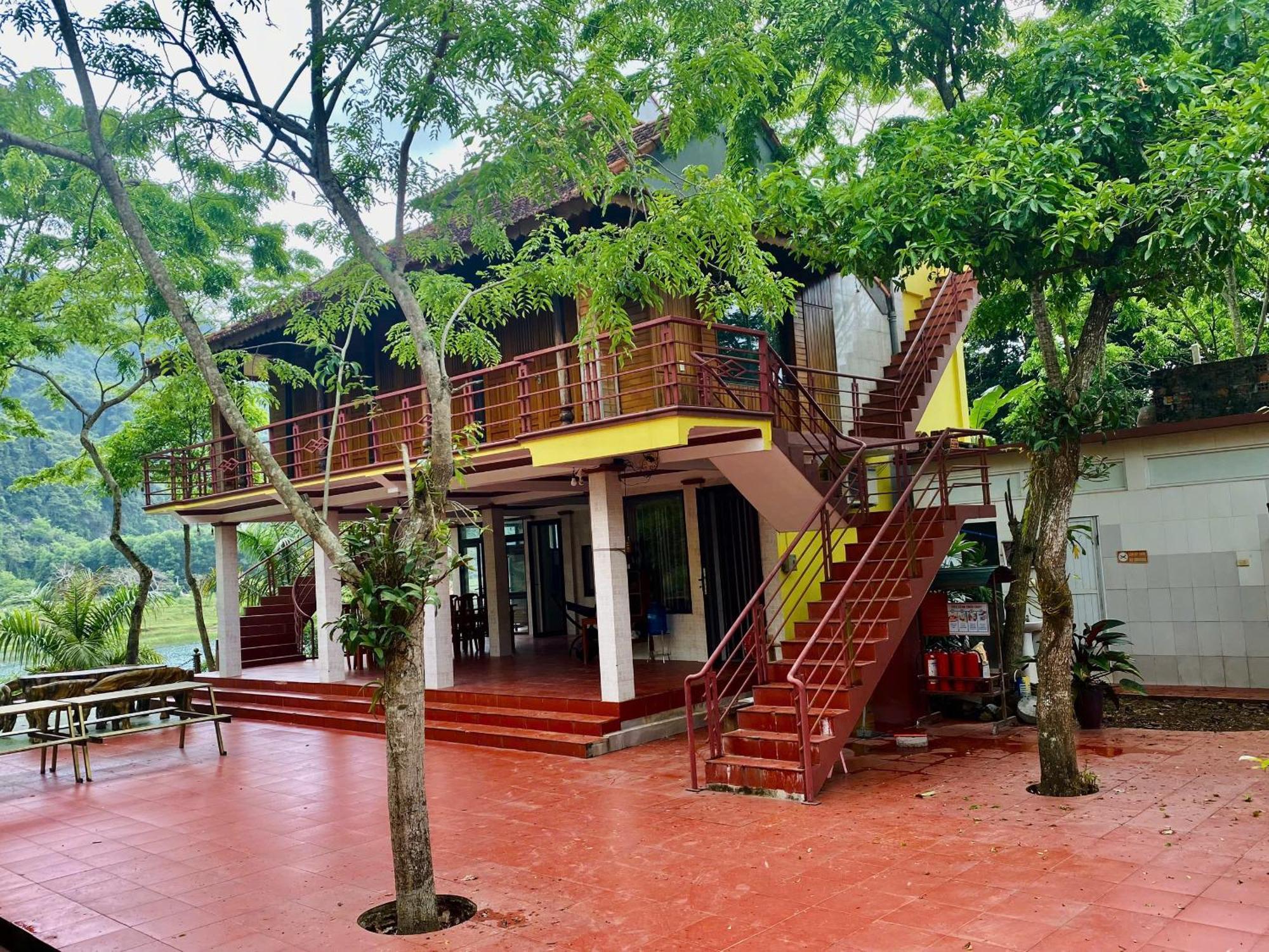 Ho Khanh'S Homestay Phong Nha Bagian luar foto